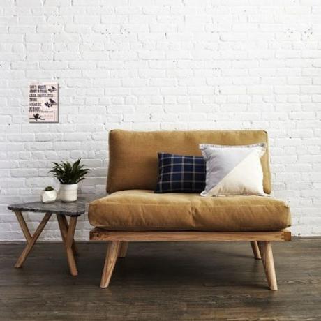 כיצד לבחור ספה בסלון הקטן: 5 רעיונות חכמים