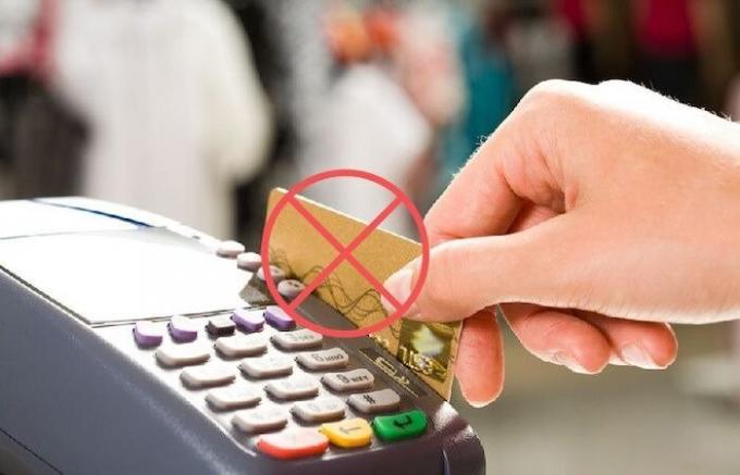 8 מקרים חשודים, כאשר בכל מקרה לא ניתן לשלם "כרטיס אשראי"